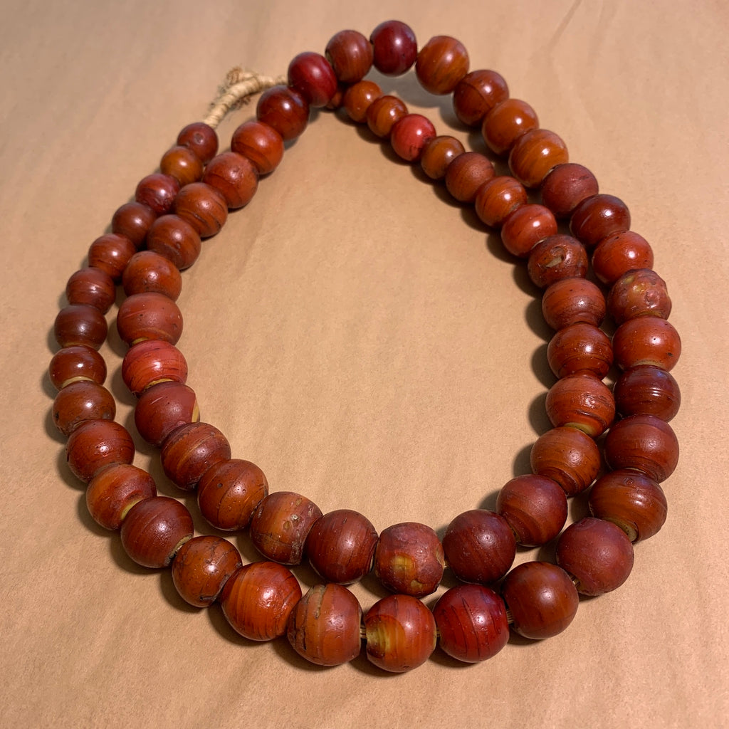 Large Yellow-Heart Beads, Long Strand