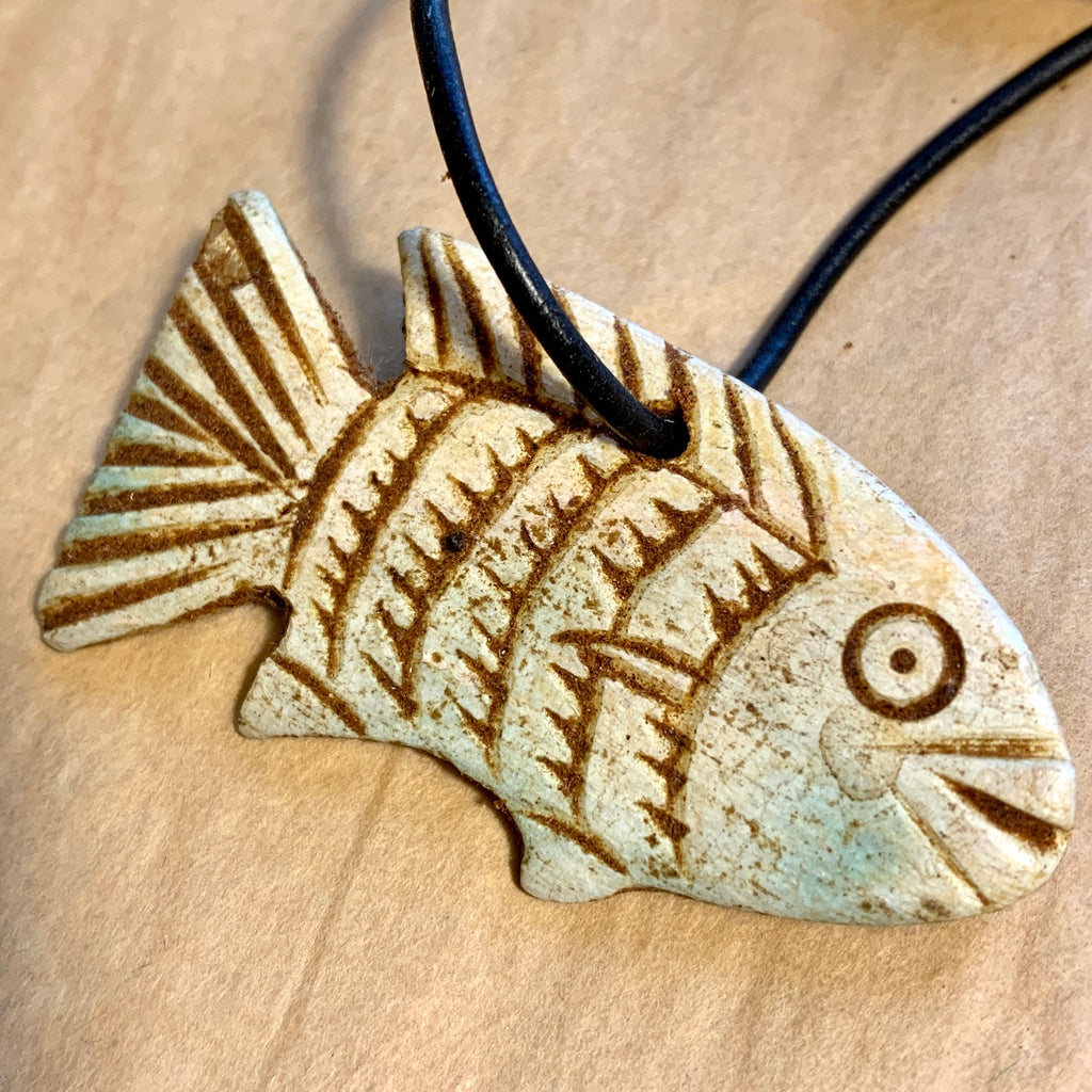 ceramic box in fish shape with necklace inside Portuguese Tile Sardine 3 inches in width wowhalolo Koi Fish Ring Dish,