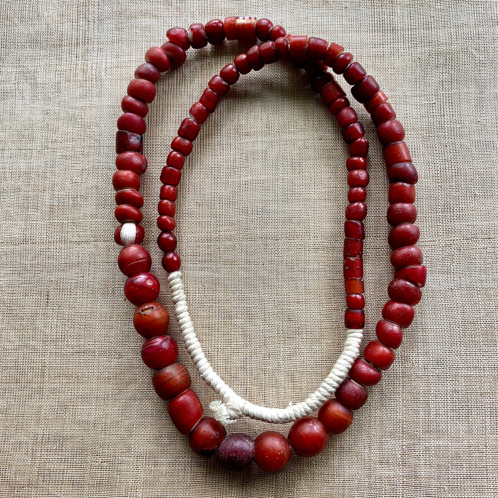 Lovely Strand of Marble Beads with White Hearts, Agates & Chinese Glass