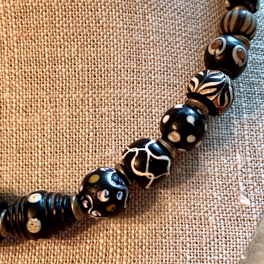 Murano Glass Black White Irregular Beads Necklace