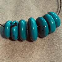 7 Vintage American Turquoise Rondelles, Graduated