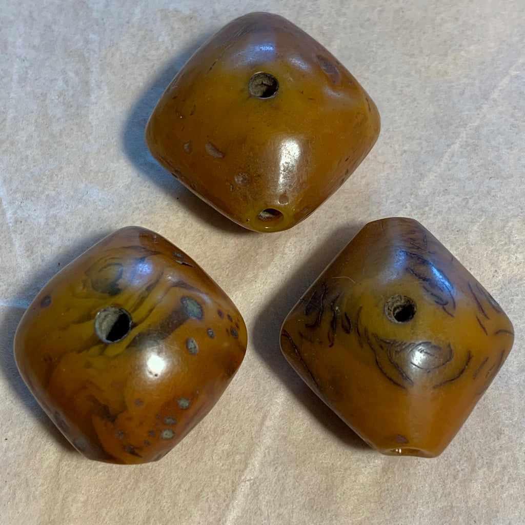 3 Diamond-Shape German Resin Amber Beads