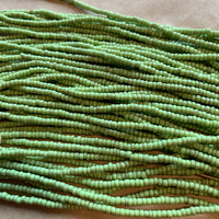 Czech Spring Green Seed Beads, 11º