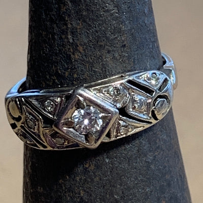 Victorian 14 Karat White Gold & Diamond Ring