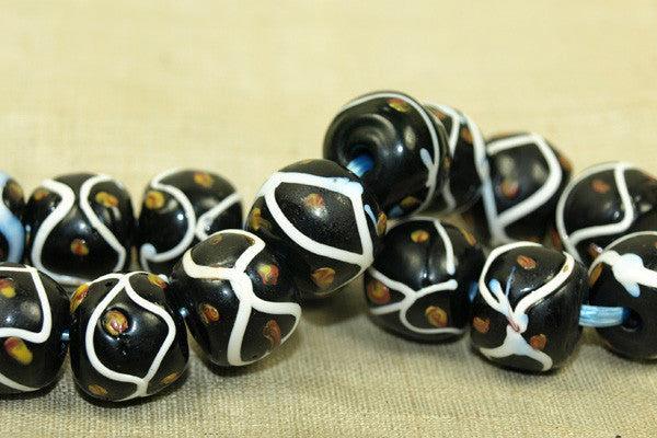 Gorgeous Antique Venetian black bead