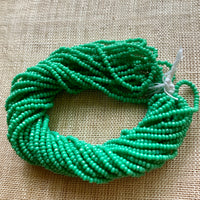 13º Opaque Spring Green Charlotte-Cuts