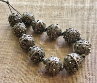Yemini Silver Beads, Set of 11