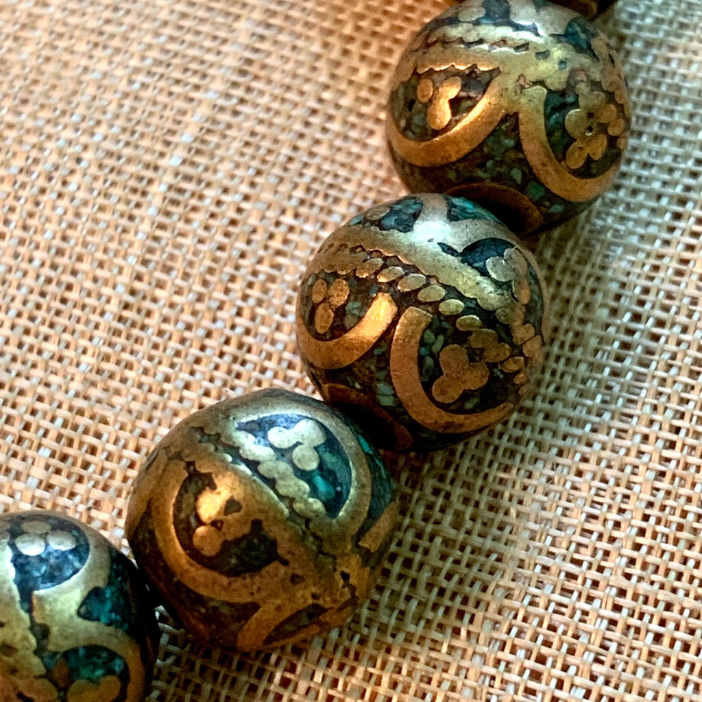 Crushed Turquiose & Brass Bead, Nepal