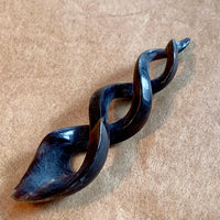 Lou Zeldis Small Horn Pendant