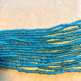 Greasy Blue Seed Beads, 10º