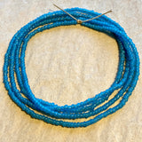 Greasy Blue Seed Beads, 10º