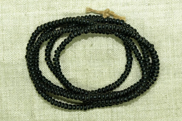 Black Seed Beads, 10º