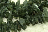 Strand of Chrome Diopside Chips