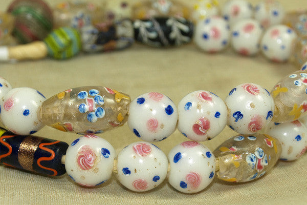 Venetian Glass Wedding Cake Bead Necklace - Garden Party Collection Vintage  Jewelry