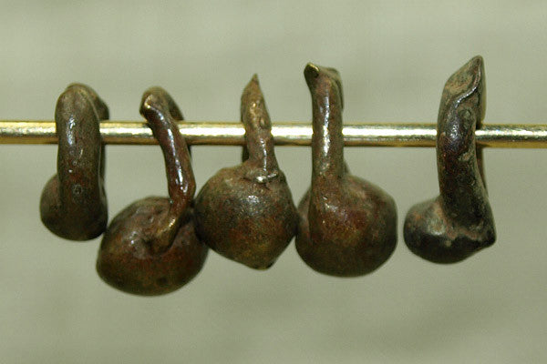 20 Antique Brass Drops