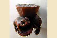 Frog and Lotus Ojime