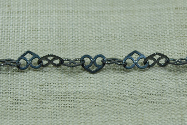 Filigree Heart-Shaped Link Chain | Beadparadise.com